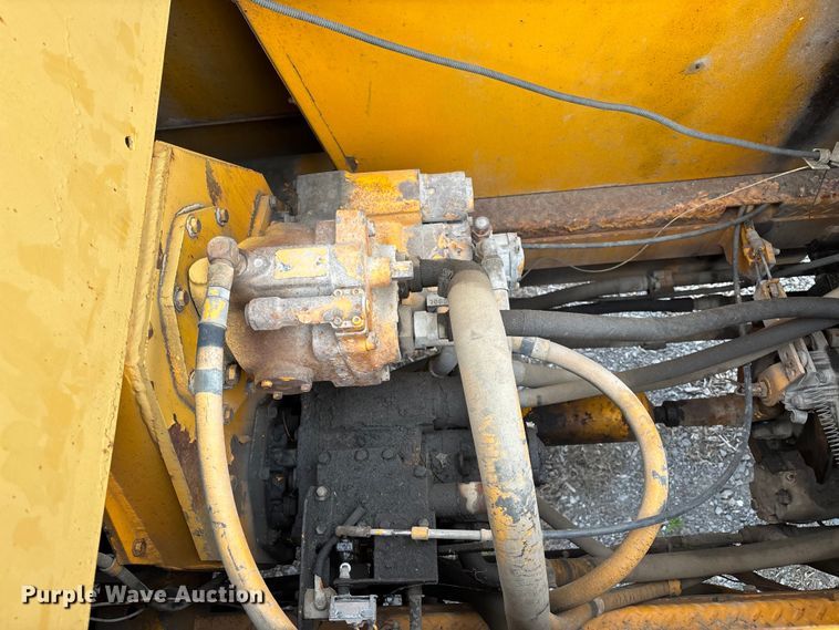 image for item EM0089 Blaw Knox RW 195C road widener