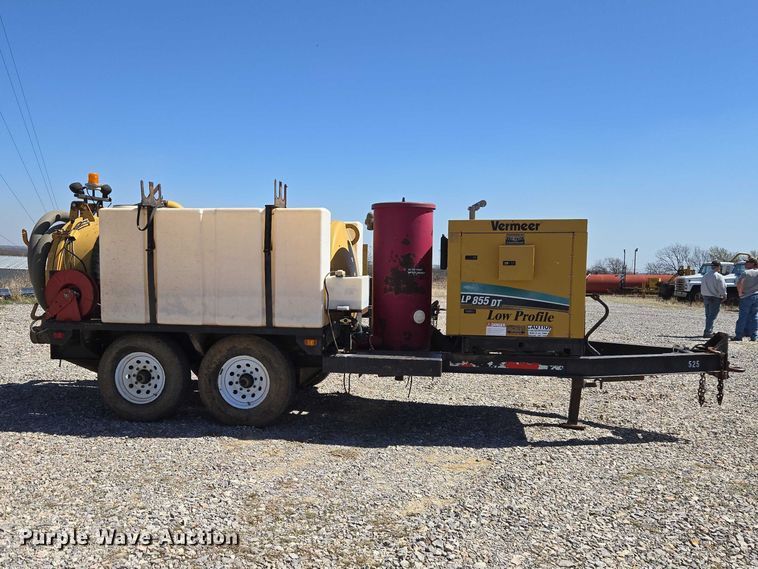 image for item EM2602 2012 Vermeer LP855DT vacuum excavator