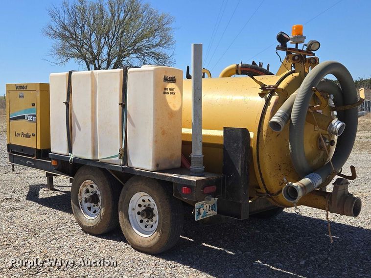 image for item EM2602 2012 Vermeer LP855DT vacuum excavator