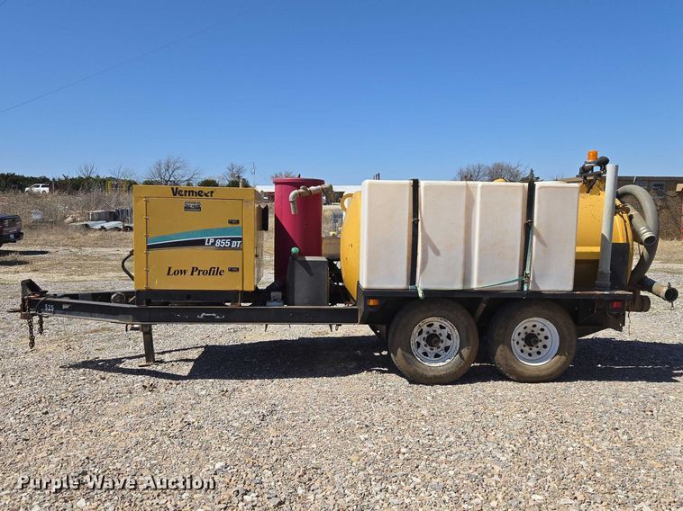 image for item EM2602 2012 Vermeer LP855DT vacuum excavator