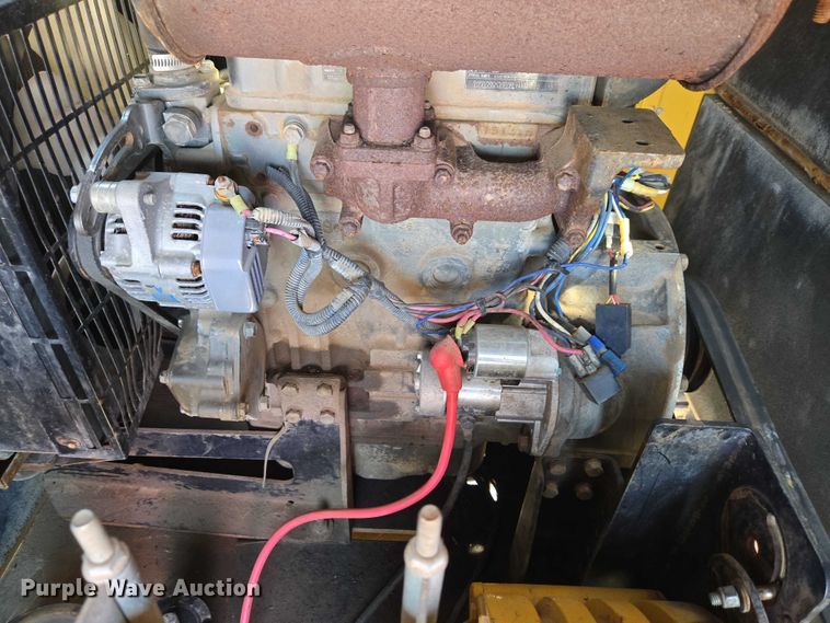 image for item EM2602 2012 Vermeer LP855DT vacuum excavator