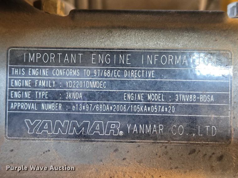 image for item EM2602 2012 Vermeer LP855DT vacuum excavator