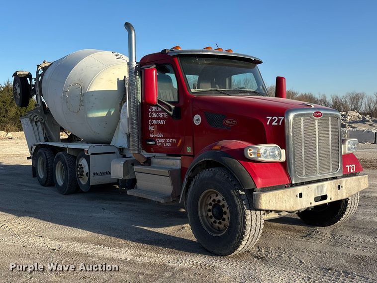 image for item EO4088 2018 Peterbilt 567 ready mix truck