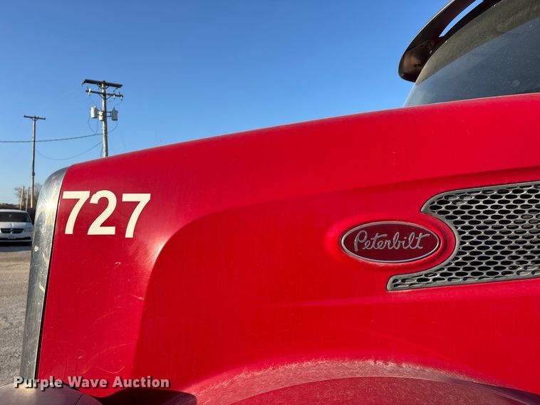 image for item EO4088 2018 Peterbilt 567 ready mix truck