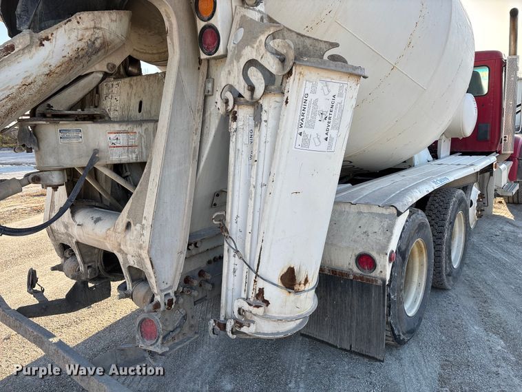 image for item EO4088 2018 Peterbilt 567 ready mix truck