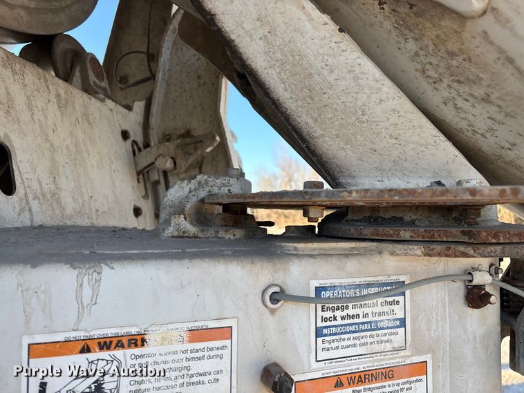 image for item EO4088 2018 Peterbilt 567 ready mix truck