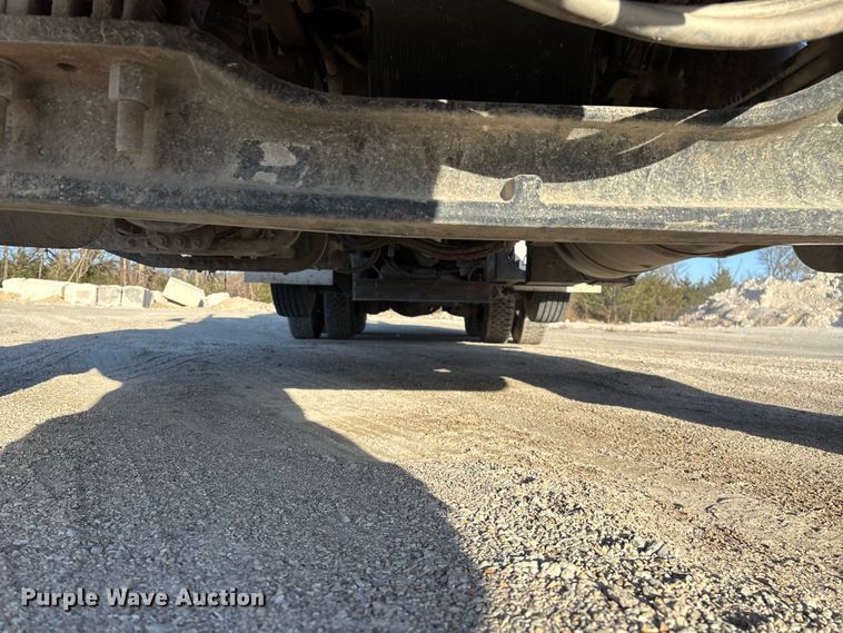 image for item EO4088 2018 Peterbilt 567 ready mix truck