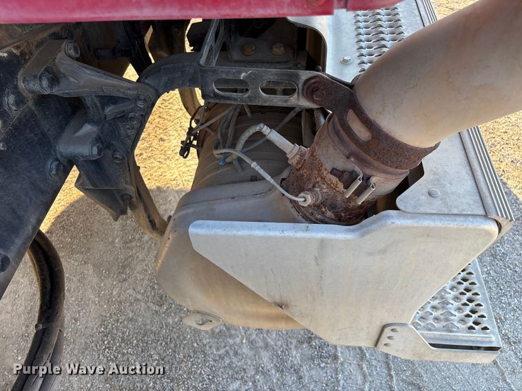 image for item EO4088 2018 Peterbilt 567 ready mix truck