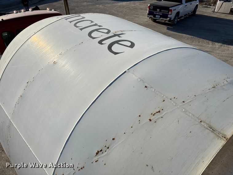 image for item EO4088 2018 Peterbilt 567 ready mix truck