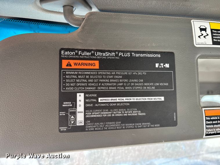 image for item EO4088 2018 Peterbilt 567 ready mix truck