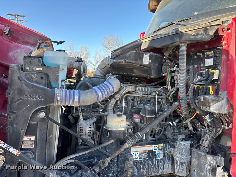 image for item EO4088 2018 Peterbilt 567 ready mix truck