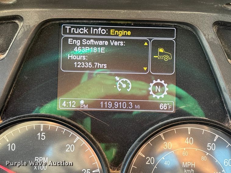 image for item EO4088 2018 Peterbilt 567 ready mix truck