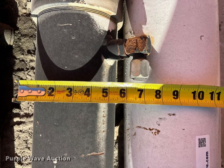 image for item EO4089 (6) ready mix truck hydraulic cylinders