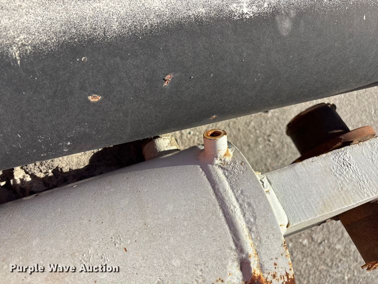 image for item EO4089 (6) ready mix truck hydraulic cylinders