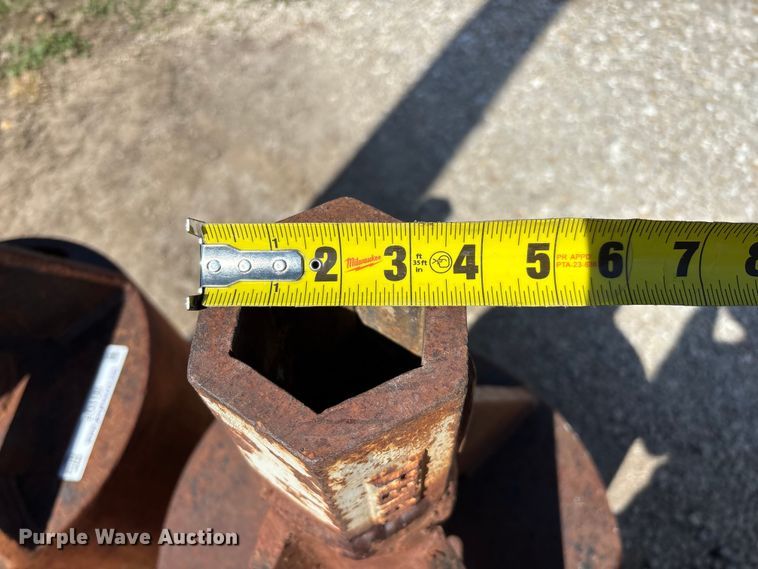 image for item EO4128 (2) 18