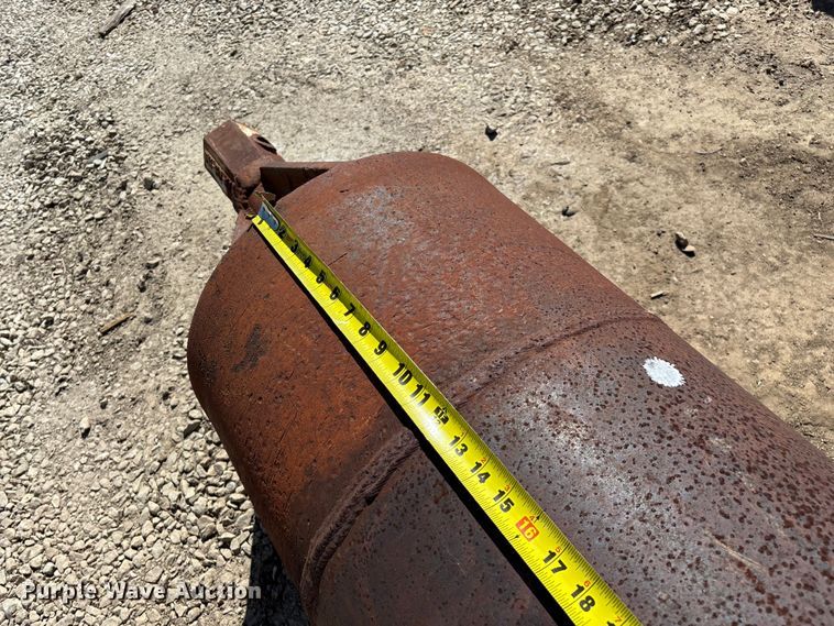 image for item EO4128 (2) 18