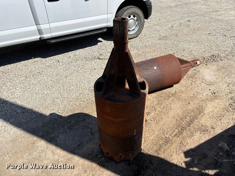 image for item EO4128 (2) 18