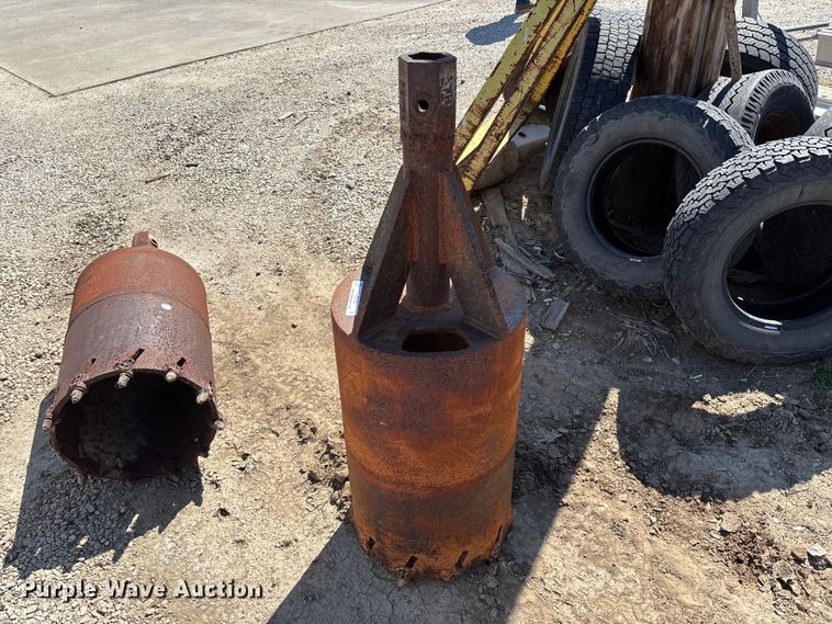 image for item EO4128 (2) 18