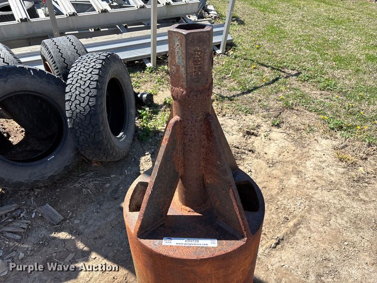 image for item EO4128 (2) 18