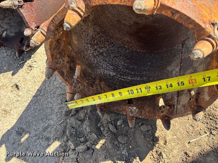 image for item EO4128 (2) 18