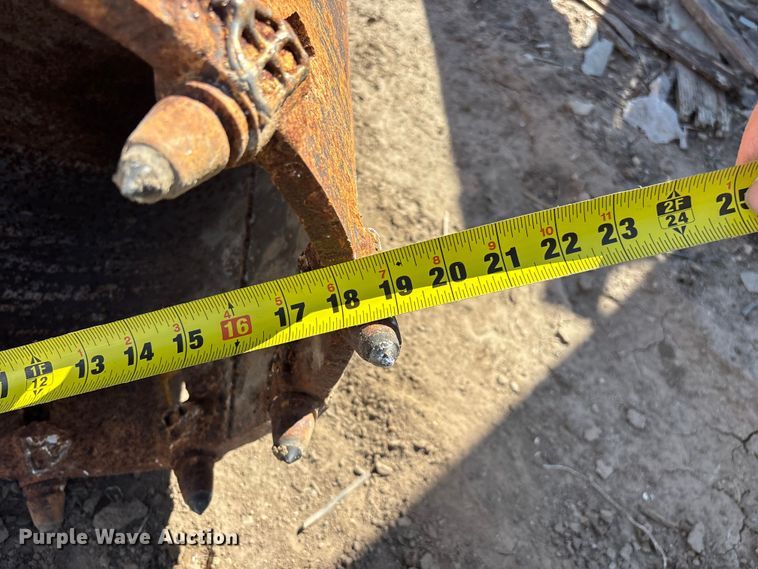 image for item EO4128 (2) 18