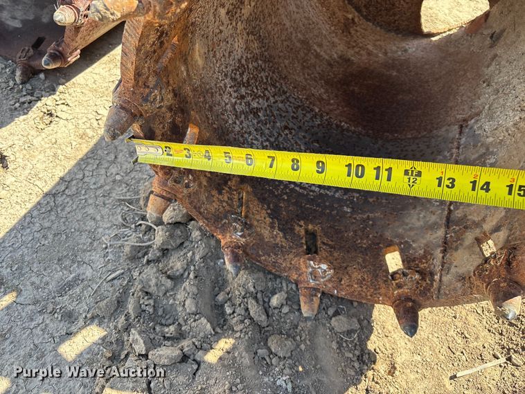 image for item EO4128 (2) 18