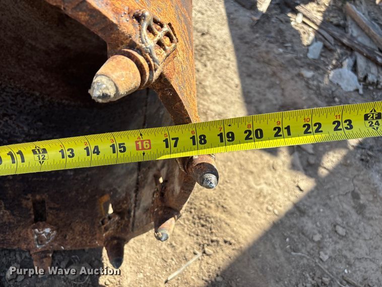 image for item EO4128 (2) 18