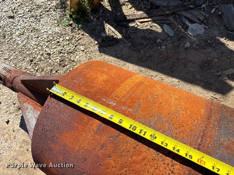 image for item EO4128 (2) 18