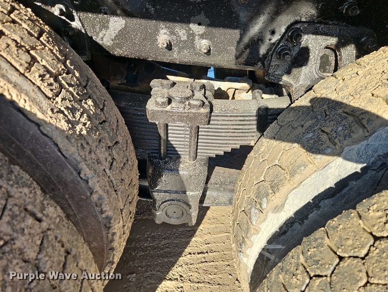 image for item EO7069 1999 Sterling L-Line crane truck