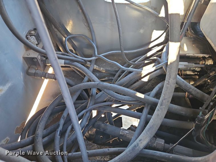 image for item EO7069 1999 Sterling L-Line crane truck