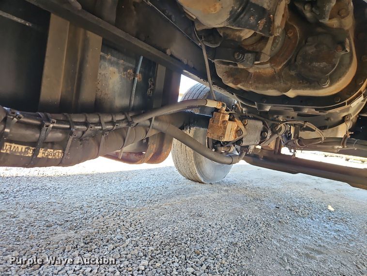 image for item EO7069 1999 Sterling L-Line crane truck