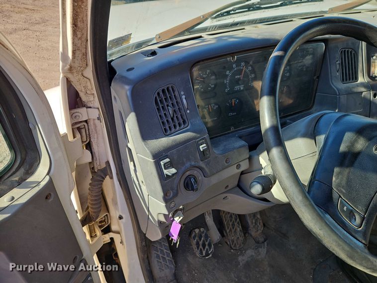 image for item EO7069 1999 Sterling L-Line crane truck