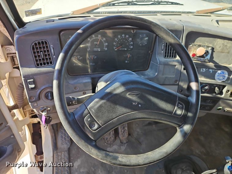 image for item EO7069 1999 Sterling L-Line crane truck