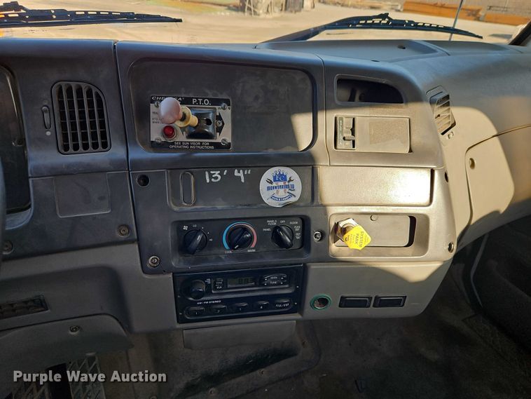 image for item EO7069 1999 Sterling L-Line crane truck