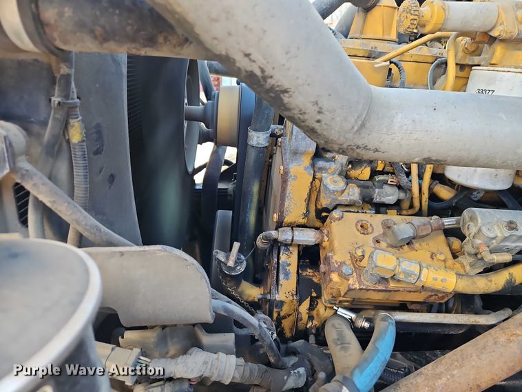 image for item EO7069 1999 Sterling L-Line crane truck