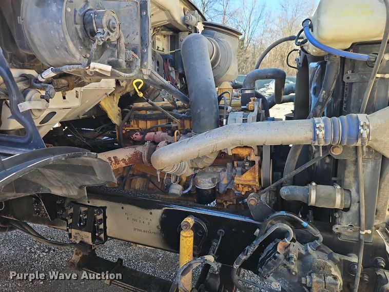 image for item EO7069 1999 Sterling L-Line crane truck