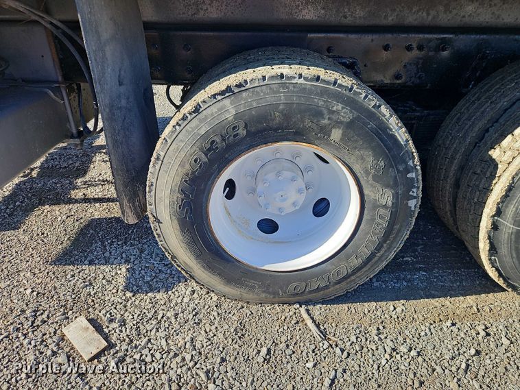 image for item EO7069 1999 Sterling L-Line crane truck