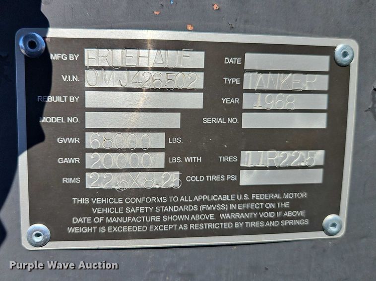 image for item EO7114 1968 Fruehauf asphalt trailer