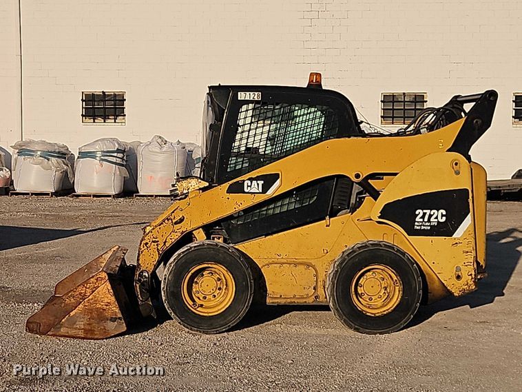image for item EO7127 2011 Caterpillar 272C skid steer loader