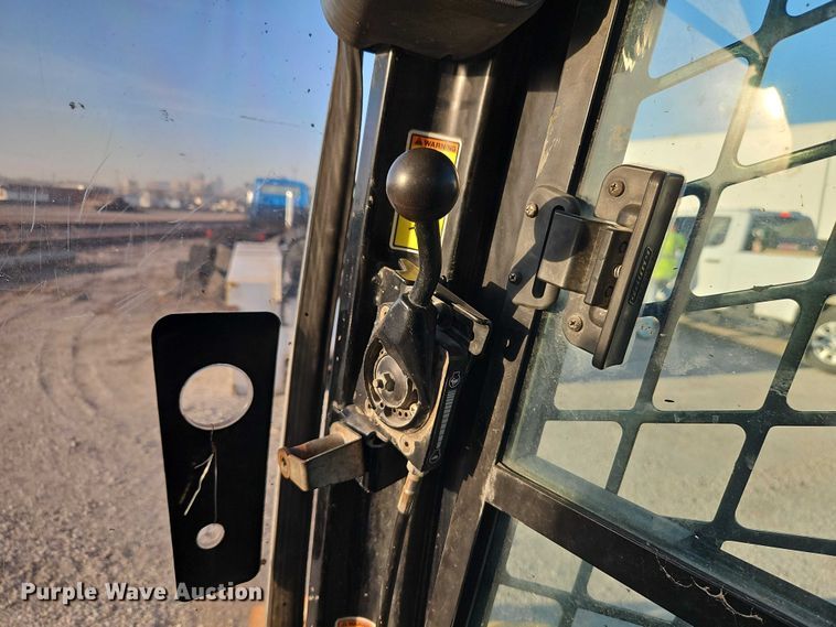 image for item EO7127 2011 Caterpillar 272C skid steer loader