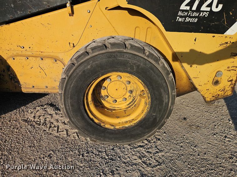 image for item EO7127 2011 Caterpillar 272C skid steer loader