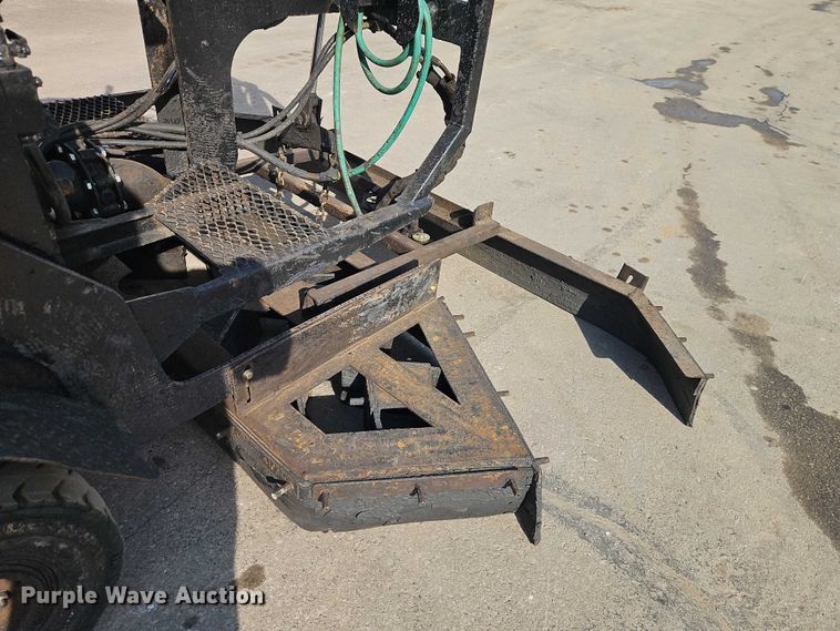 image for item EO7129 Neal DA850 seal coat machine