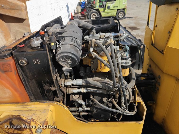 image for item EO7130 Caterpillar CC24 double drum roller