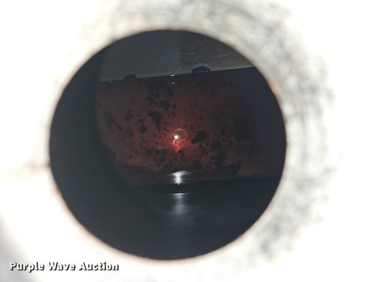 image for item EO7135 (4) fuel tanks