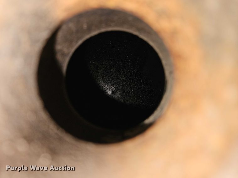 image for item EO7135 (4) fuel tanks