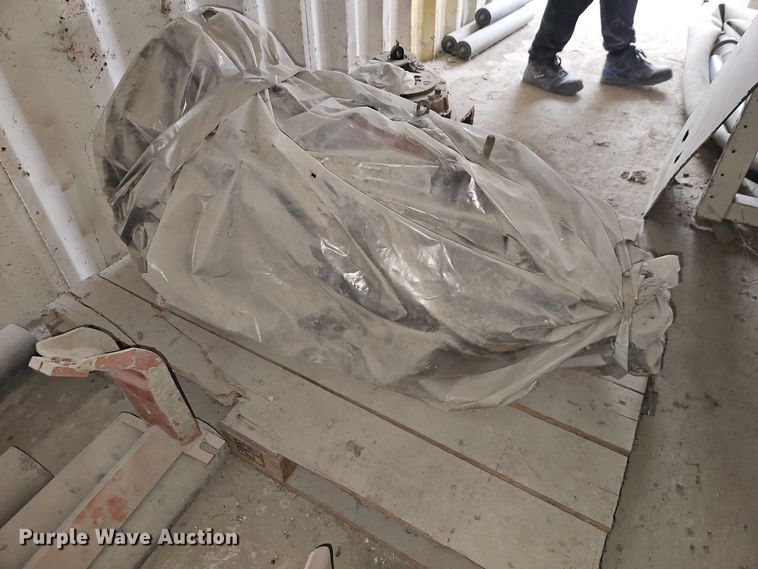 image for item EO7142 Truck parts