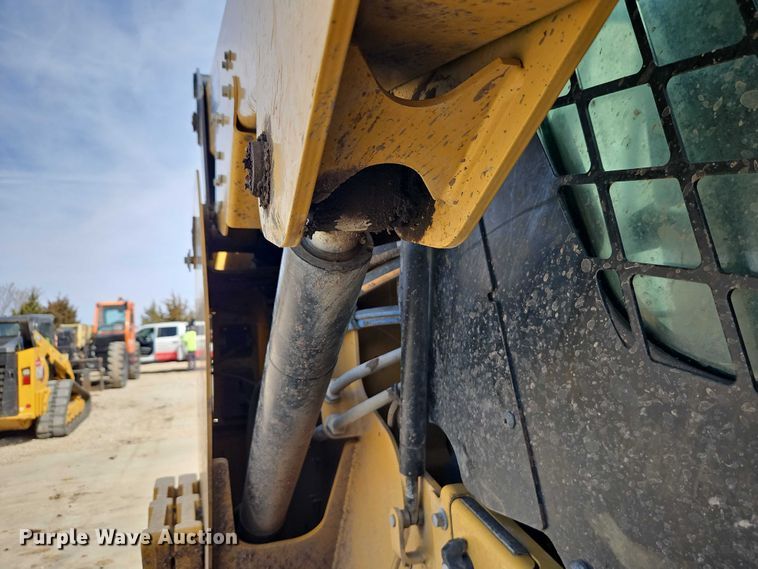 image for item EO7150 2021 Caterpillar 289D3 tracked skid steer loader