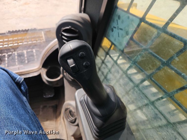 image for item EO7150 2021 Caterpillar 289D3 tracked skid steer loader