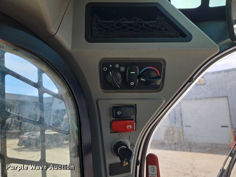 image for item EO7150 2021 Caterpillar 289D3 tracked skid steer loader