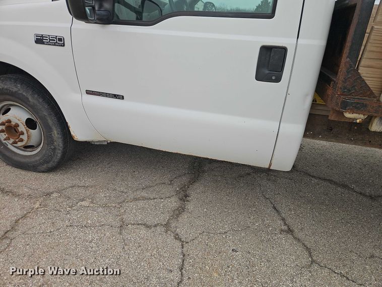 image for item EO7155 2000 Ford F350 dump flatbed pickup truck